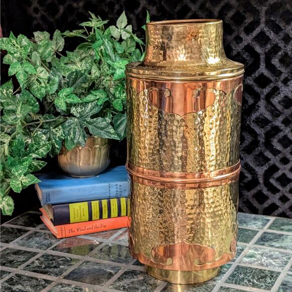 15" Tall Vintage Hammered Heavy Solid Brass & Copper Cylindrical Vase, Hong Kong - Picture 1 of 8